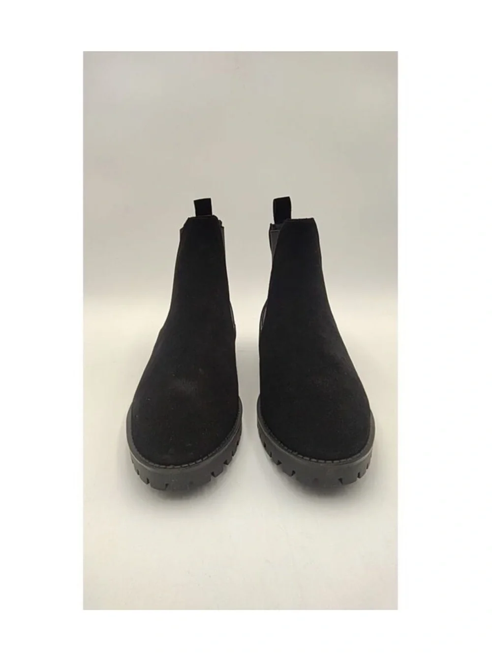 NWT Quince Black Suede Chelsea Lug Sole Ankle Boots - Women Size 10